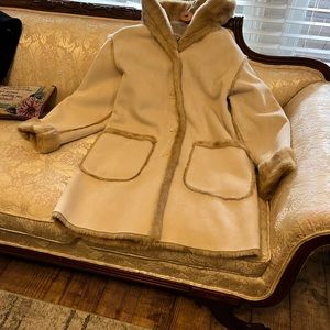Jones New York, Reversible winter faux fur/suede coat size M